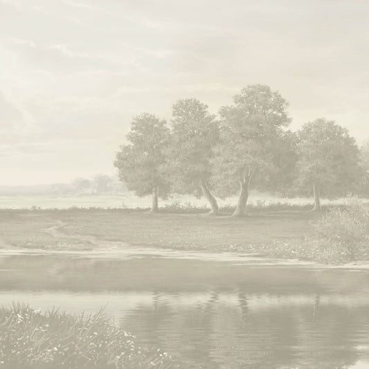 Maßangefertigte Vliestapete mit pastellfarbener Landschaft und Bäumen im dezenten Vintage-Stil im Wohnzimmer.