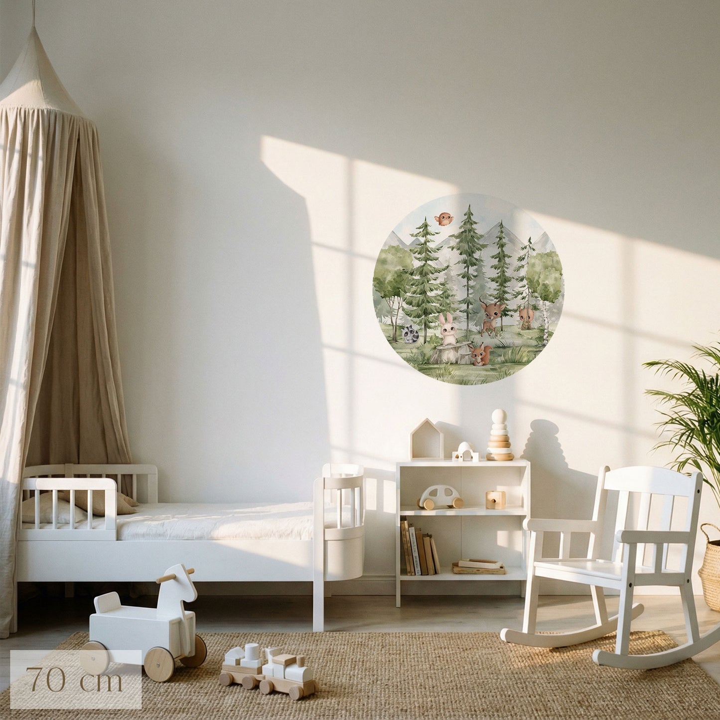 Tapetenkreis Tannenwald mit Tieren