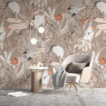 Maßangefertigte Vliestapete mit botanischem Muster in Pastellbraun, tropische Vögel und Blätter, Dschungelstil im Esszimmer.