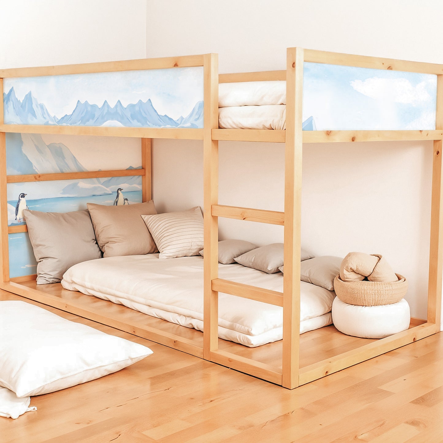 Bettaufkleber Set für IKEA Kura - Pinguine Antarktis Schnee