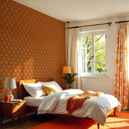 Maßangefertigte Vliestapete mit orangefarbenem 70er-Jahre Retro-Muster im Schlafzimmer.