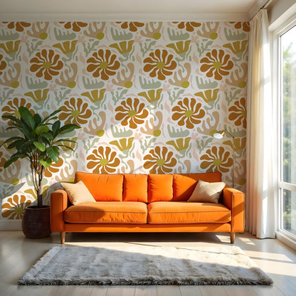 Maßangefertigte Vliestapete mit 70er Jahre Muster, abstrakte orange Blüten und verspielte florale Ornamente im Esszimmer.