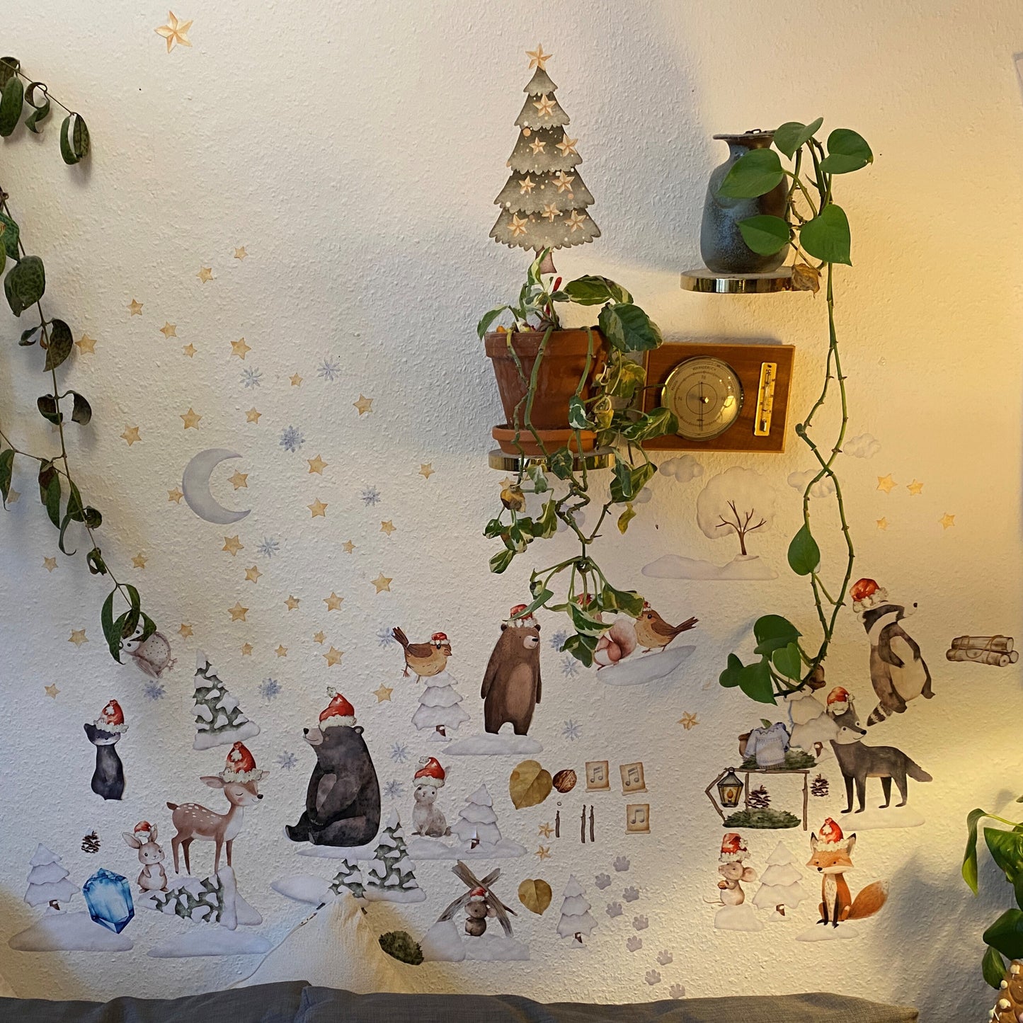 Calendrier de l'Avent magique : 24 histoires et autocollants pour enfants