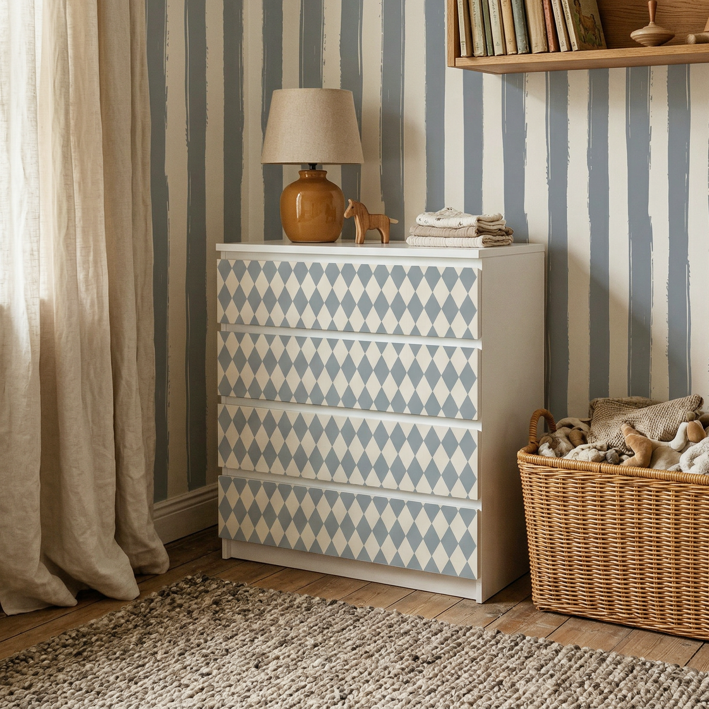 IKEA Malm Möbelfolie "Traumzirkus" - Nachtmanege (Karos)