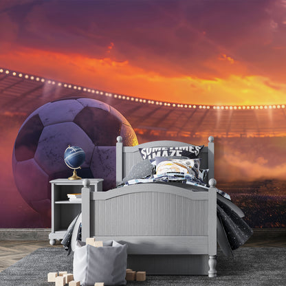 Maßangefertigte Vliestapete mit Fußballstadion, Spielfeld und Sonnenuntergang im Kinderzimmer.