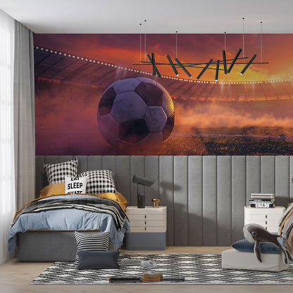 Maßangefertigte Vliestapete mit Fußballstadion, Spielfeld und Sonnenuntergang im Kinderzimmer.