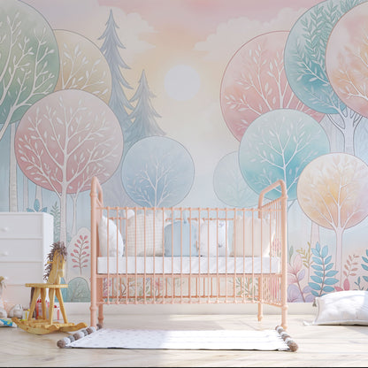 Maßangefertigte Vliestapete mit pastellfarbenem Aquarell-Lichterwald und abstrakten Bäumen im Kinderzimmer.